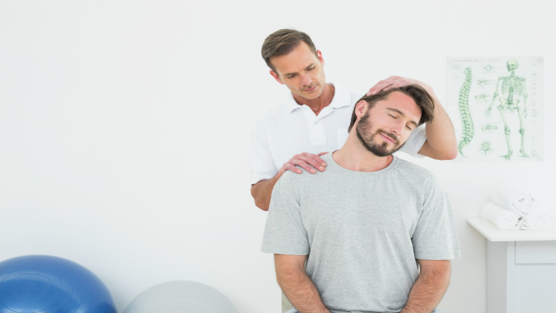 Common Reasons Poway, CA, Residents Visit a Neck Pain Chiropractor