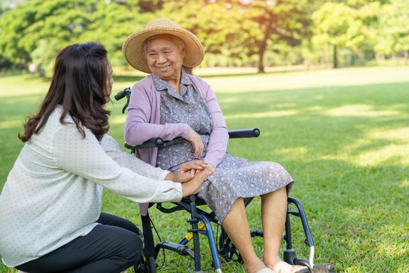 Navigating Solutions for Atlanta Elderly Care: Prioritizing Comfort and Safety