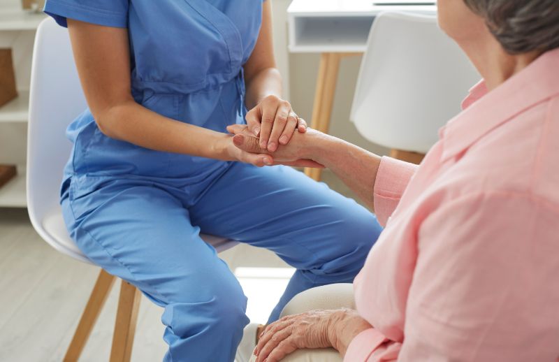 Personalized daily support with assisted living memory care in Plymouth, MN for your loved ones